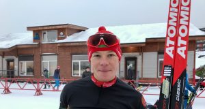 Победитель среди мужчин классическим стилем на дистанции 10 км Михаил Семёнов из Республики Беларусь